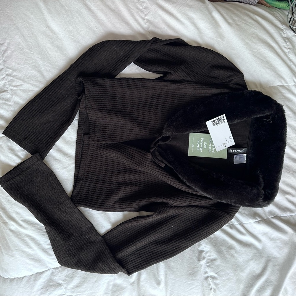 NWT Fur detail sweater cardigan